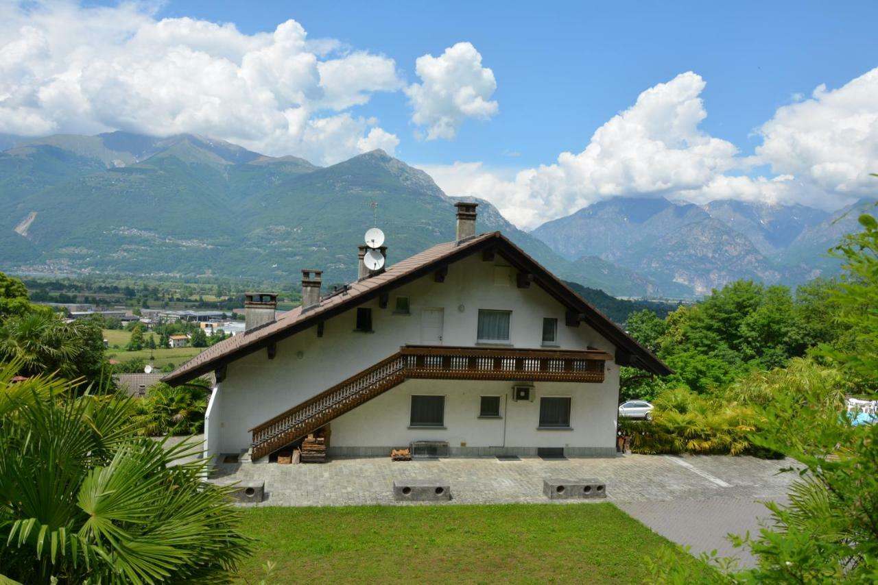 Villa Carlo Colico Eksteriør billede